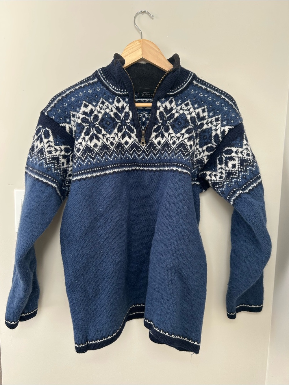Arctic Circle 66°33’N Norway 100% Wool Nordic Jumper 💙